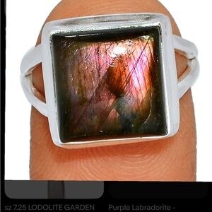 Beautiful color changing purple pink fire labradorite ring